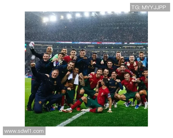 2025年全球足球明星排名揭晓 各国球员实力对比分析 2025年全球足球明星排名揭晓 各国球员实力对比分析